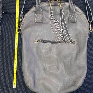 Elegant Gray Leather Shoulder Bag